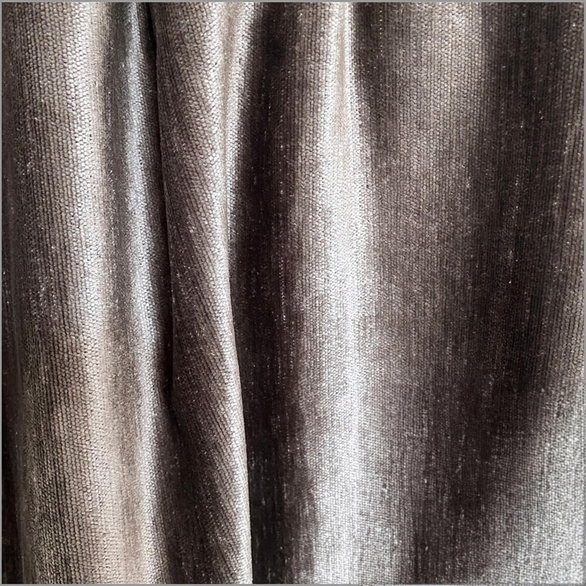 Łóżko tapicerowane HARMONY 180x200 z pojemnikiem, Brązowy, tkanina Lotta 39