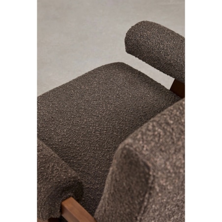 Fotel z podłokietnikami, drewno i tkanina bouclé, Lucca, czekoladowy