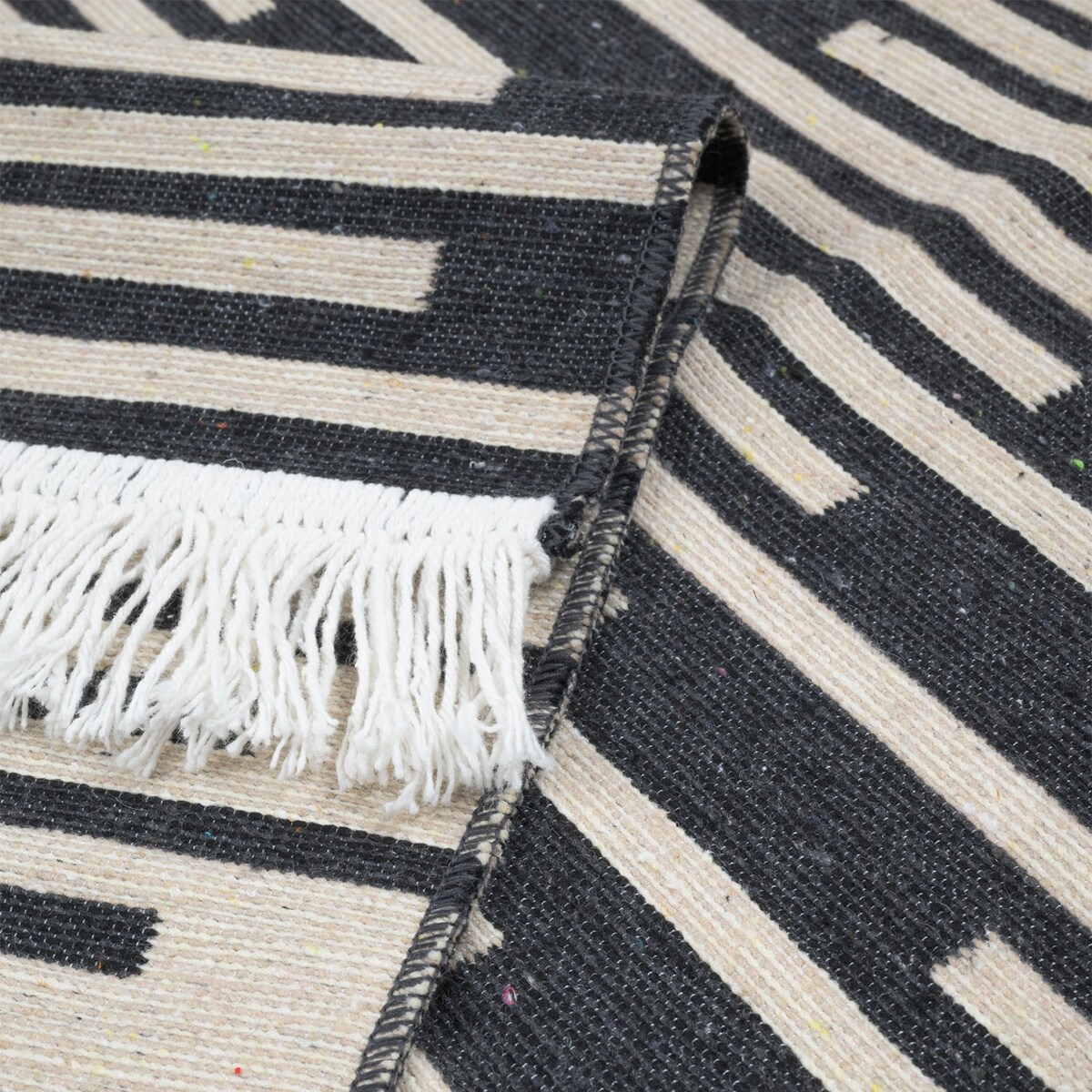 Dywan Kilim Modern 60x120 cm e-floor boho czarny