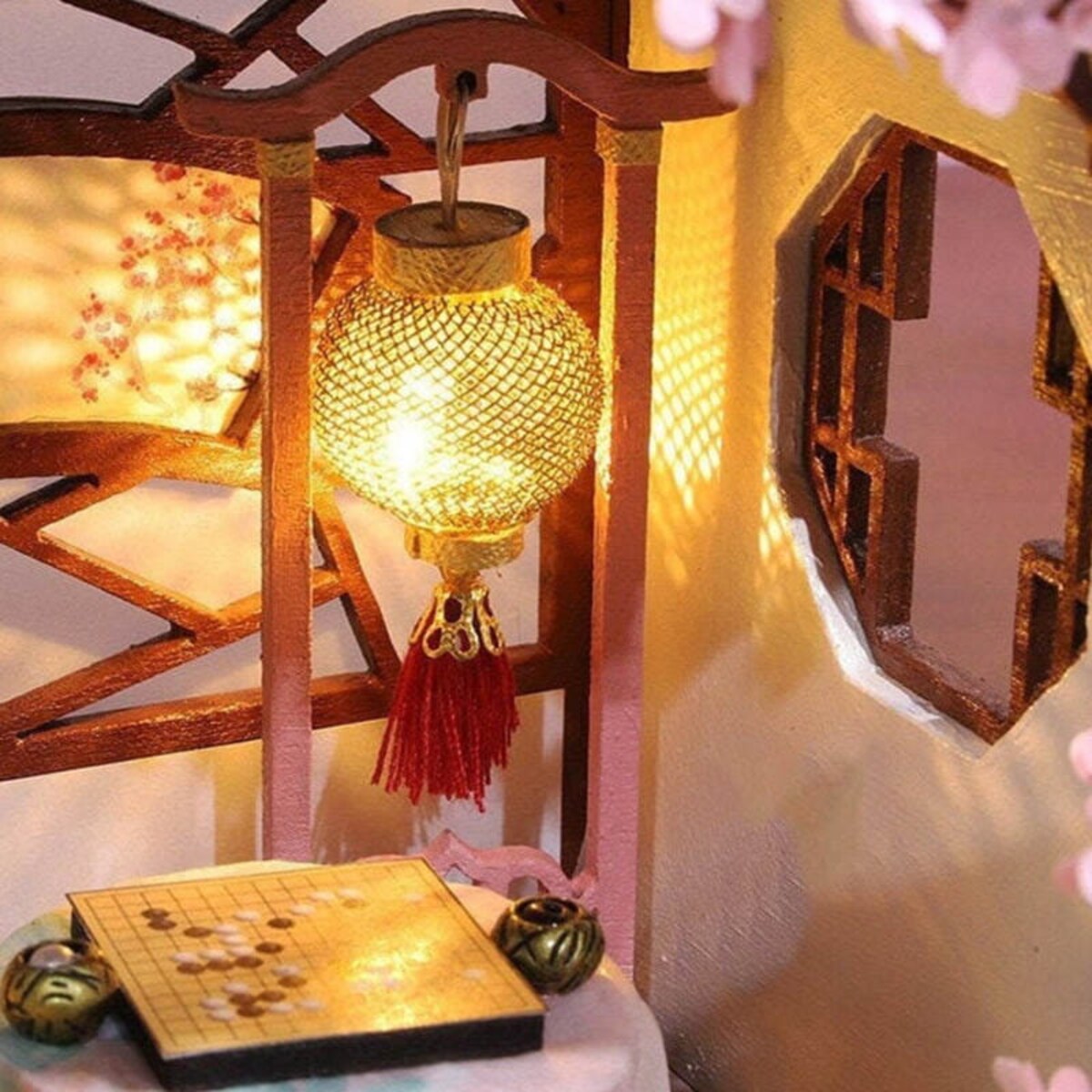 Miniaturowy domek - Muzyczny ogród