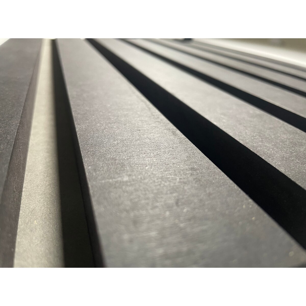 Wieszak na ubrania na ścianę Lamele 100cm czarny