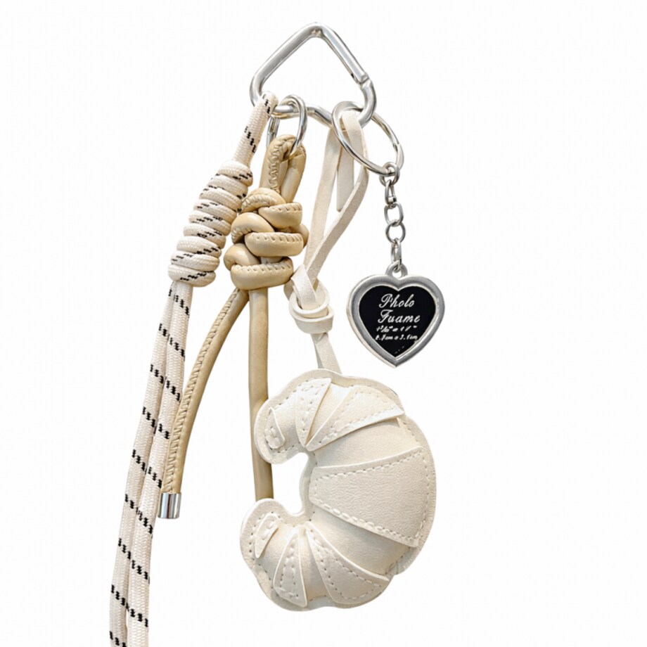 Brelok do kluczy skórzany Croissant, rogalik, beż, biały BRL404