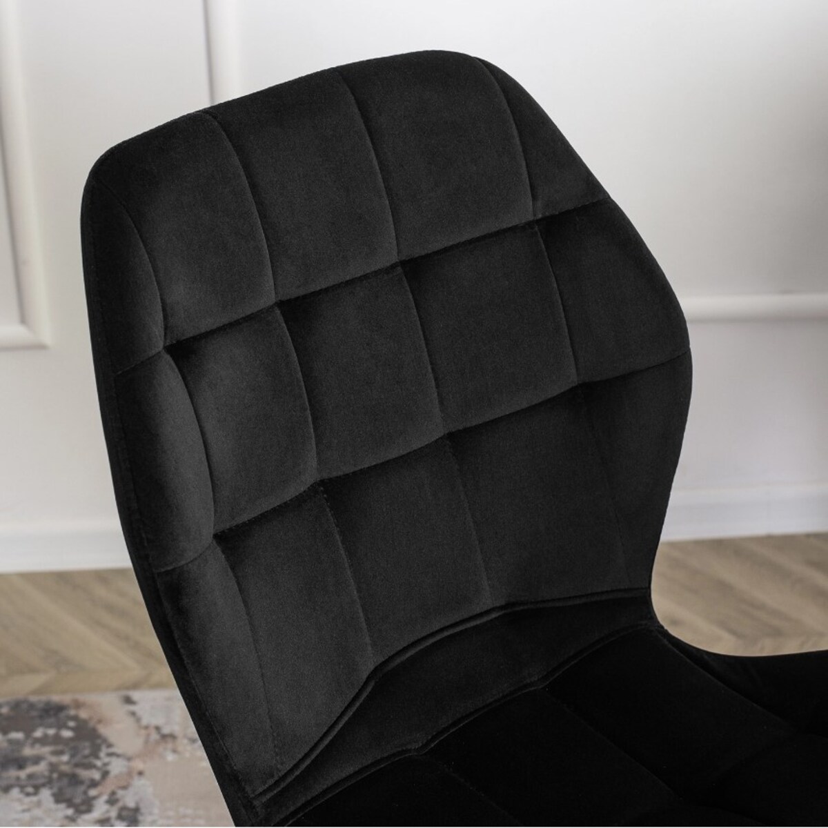 Krzesło Tapicerowane Do Salonu Jadalni Pikowane Czarne LUCKY