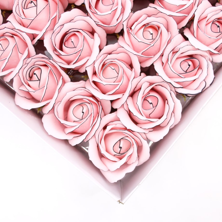 RÓŻA RÓŻOWA Z CZARNĄ OBWÓDKĄ 1szt kwiaty mydlane na bukiet stroik prezent