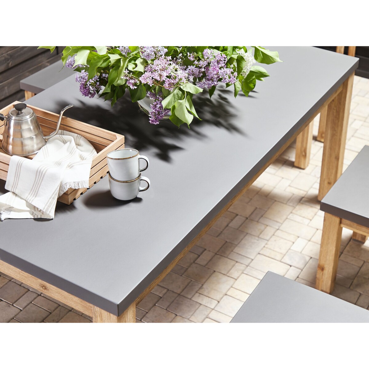 Stół ogrodowy betonowy 180 x 90 cm szary OSTUNI