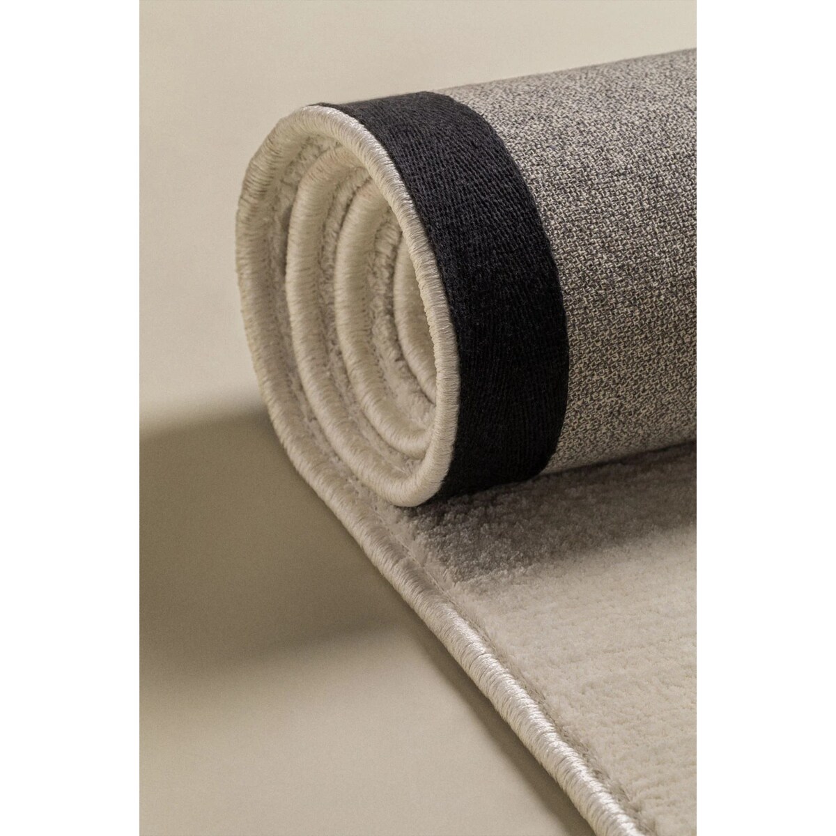 Dywan prostokątny z poliestru Daroca, 200x300 cm, kremowo-beżowy