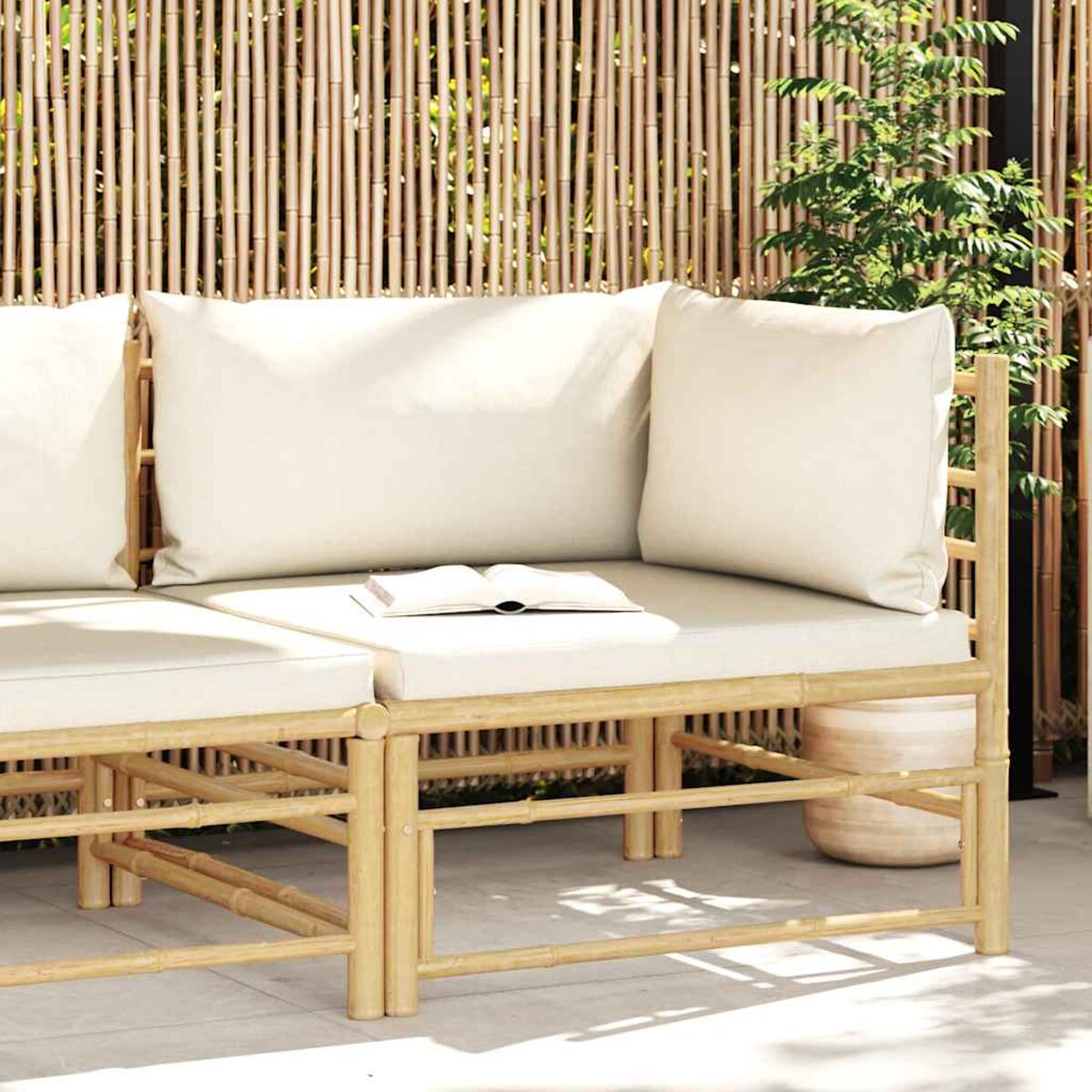 vidaXL Ogrodowa sofa narożna, śmietankowe poduszki, bambus