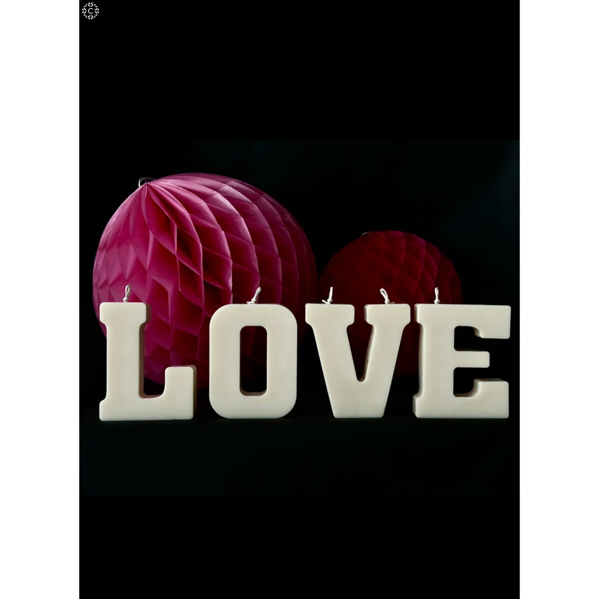 Świeca sojowa ozdobna LOVE na Walentynki