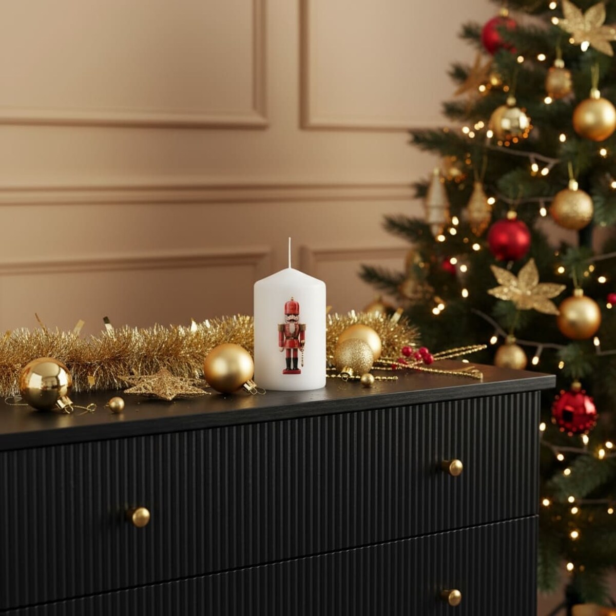 Świeca świąteczna – Dziadek do Orzechów, idealna na prezent