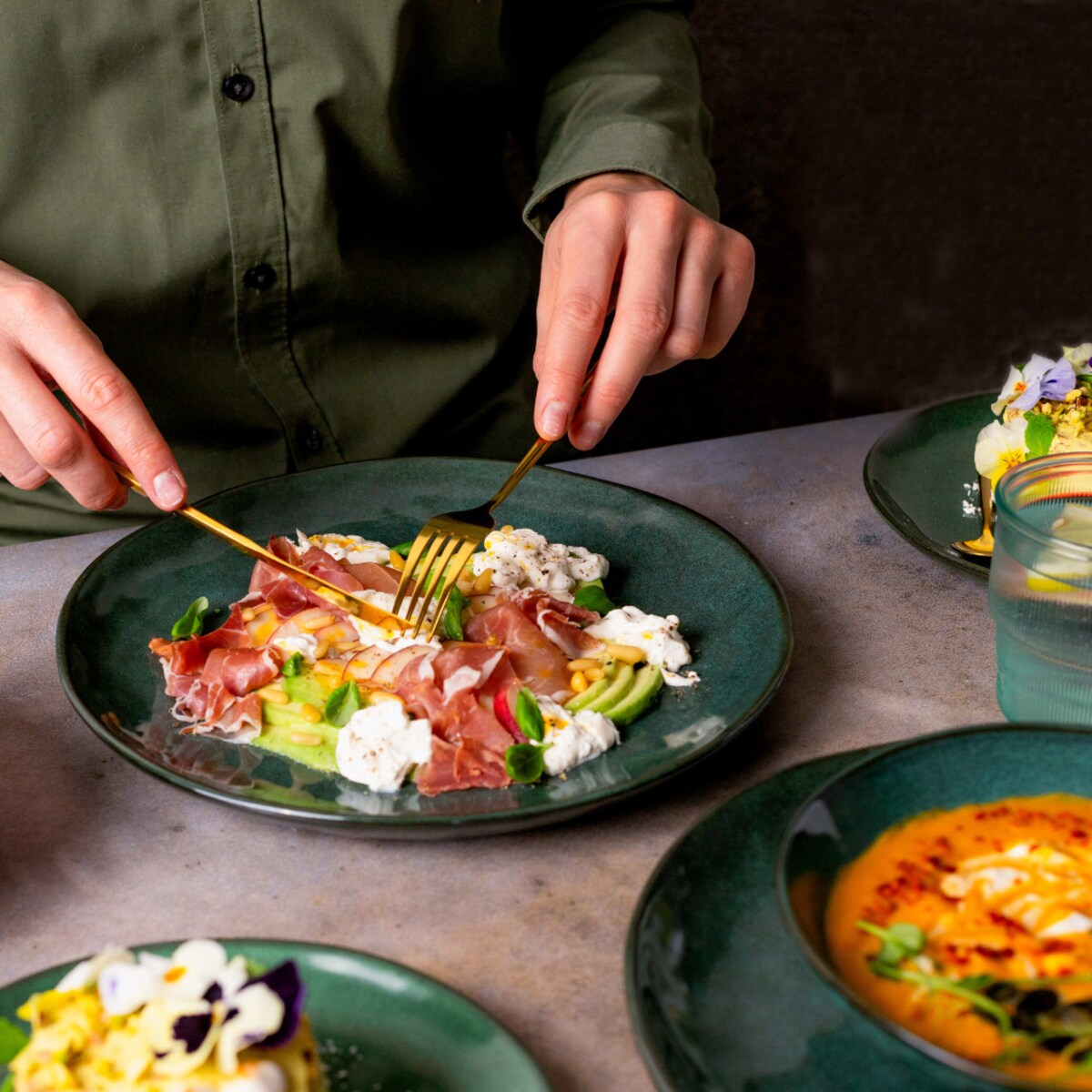 Serwis obiadowy Uminami zielony na 12 osób 36 szt. Nowoczesny Do zmywarki Komplet talerzy