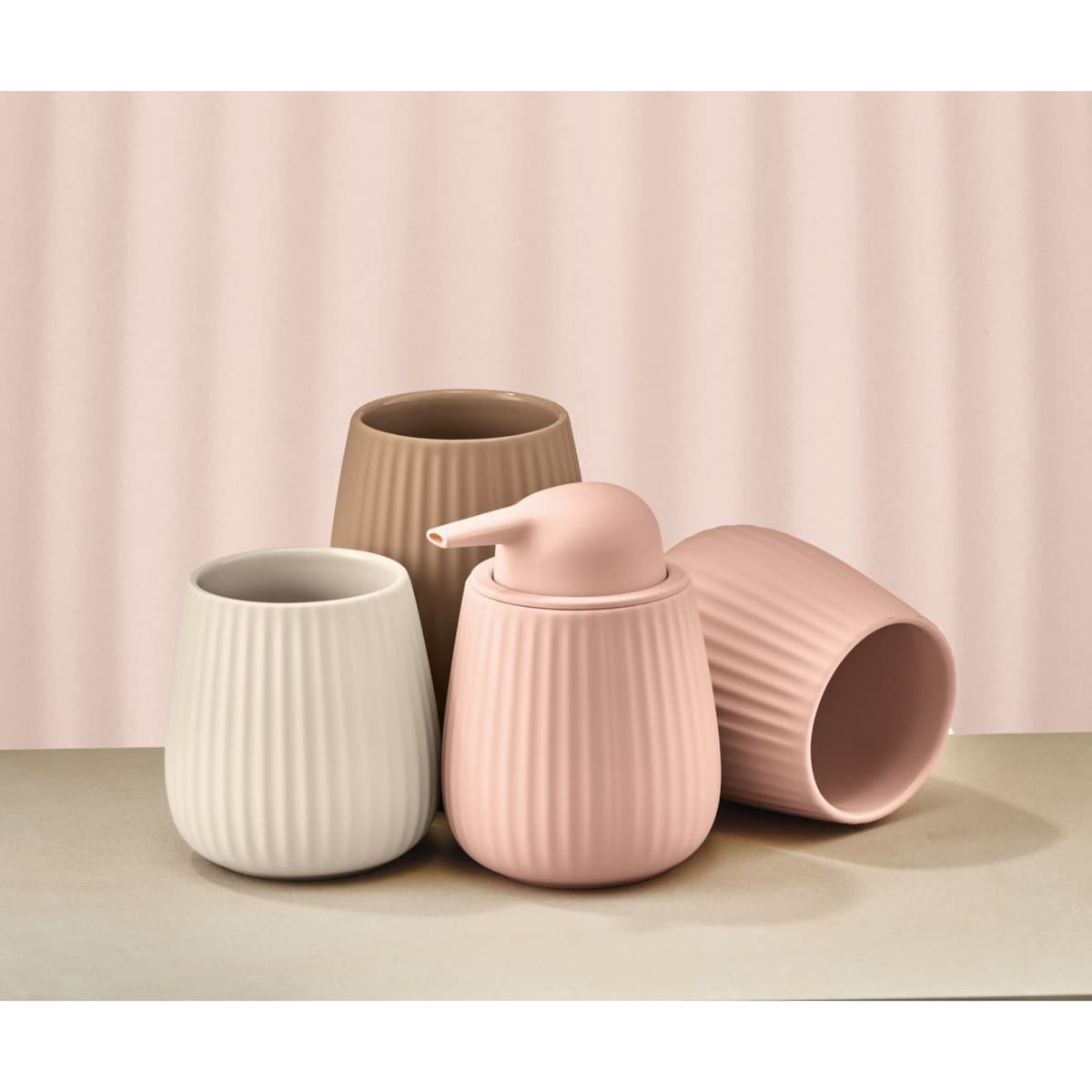 Kleine Wolke Groove Kubek łazienkowy naturalny beż