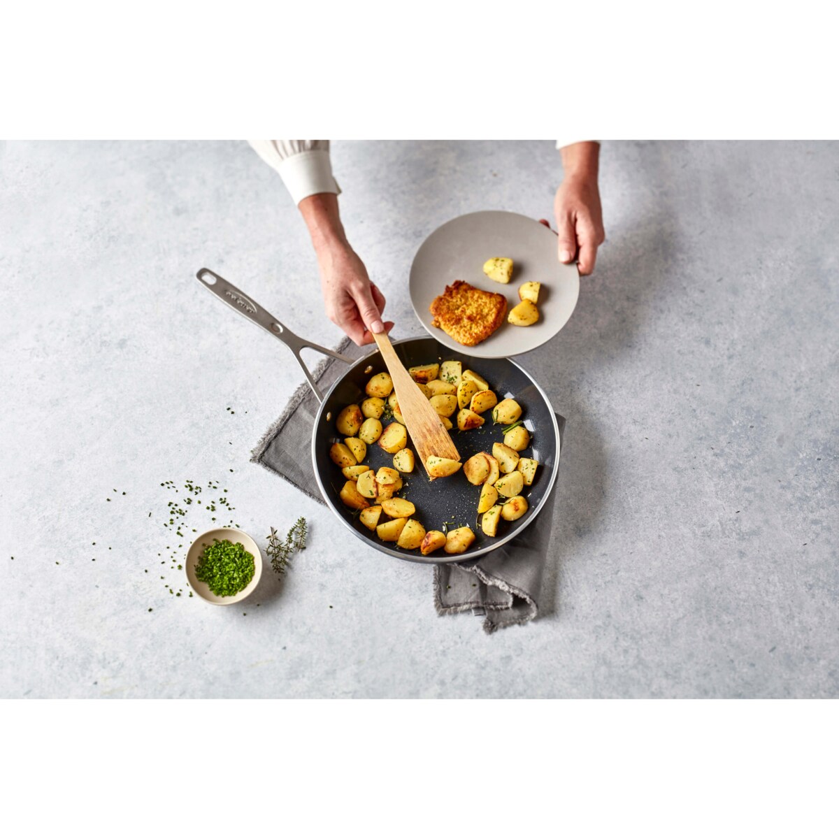 Patelnia ceramiczna Demeyere Alu Industry 3 - 20 cm