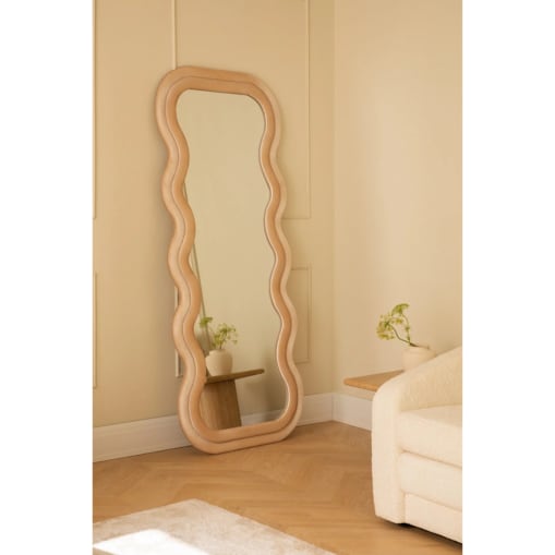 Lustro w falistej ramie aksamitne, beżowe 75x180 cm