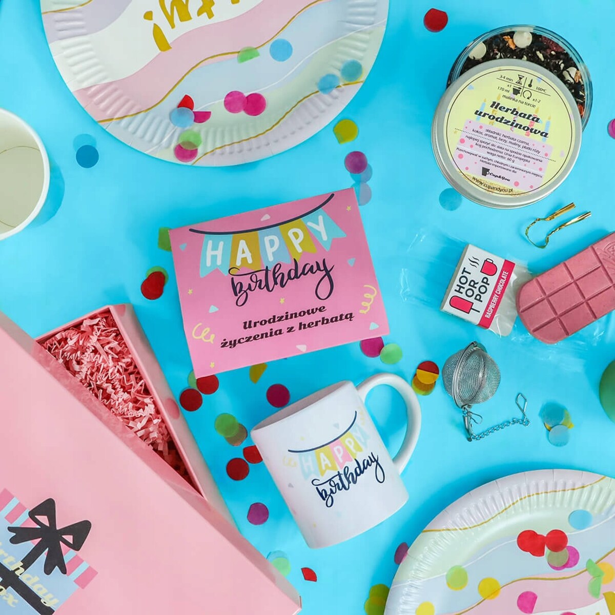 Zestaw prezentowy BOX URODZINOWY z zaparzaczem herbatą czekoladą kubkiem