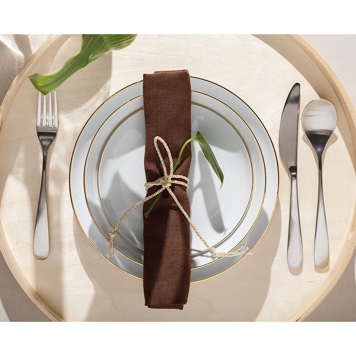 Serwis obiadowy dla 12 osób 44 el. City Złote B326