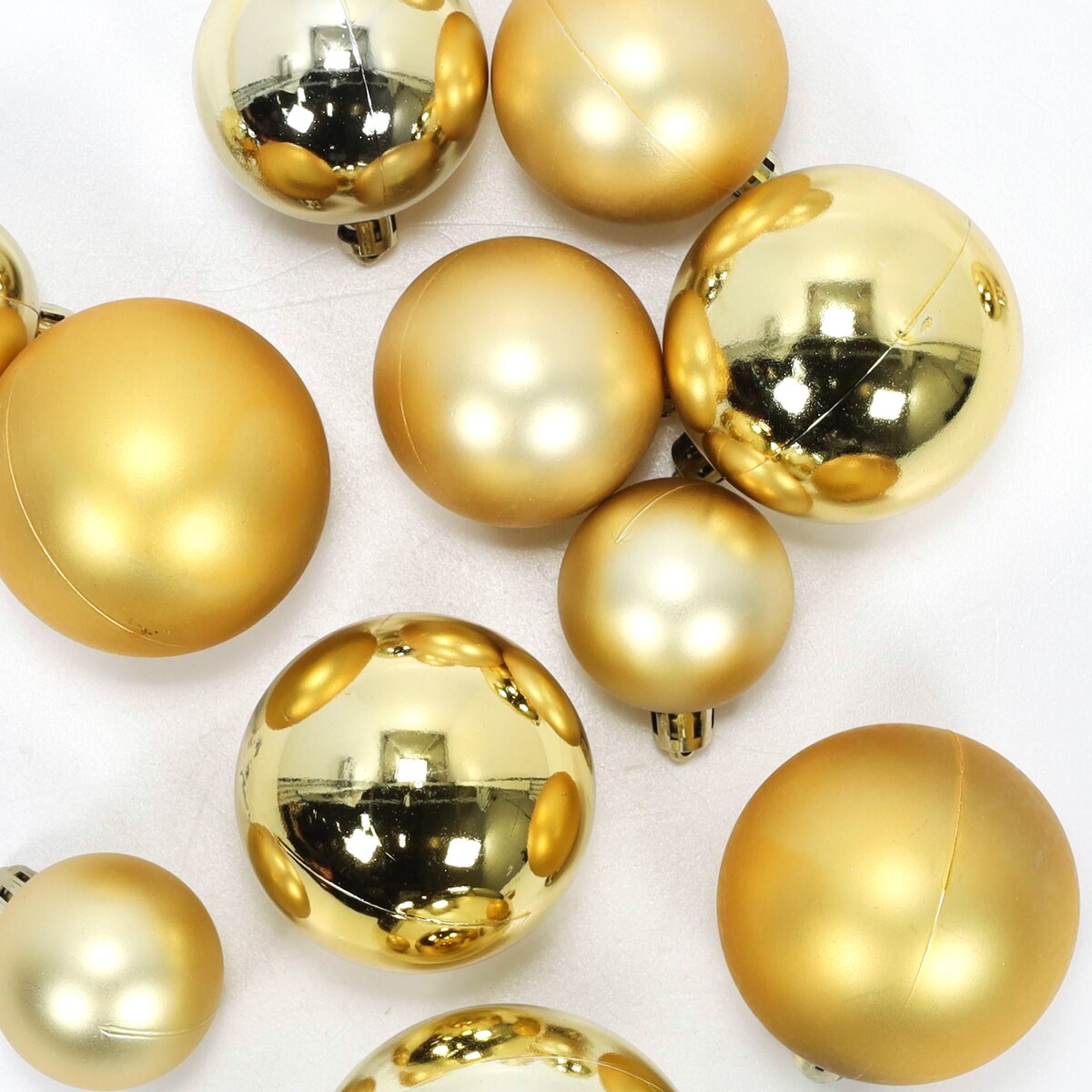 Zestaw bombek świątecznych w różnych rozmiarach, 60 szt.