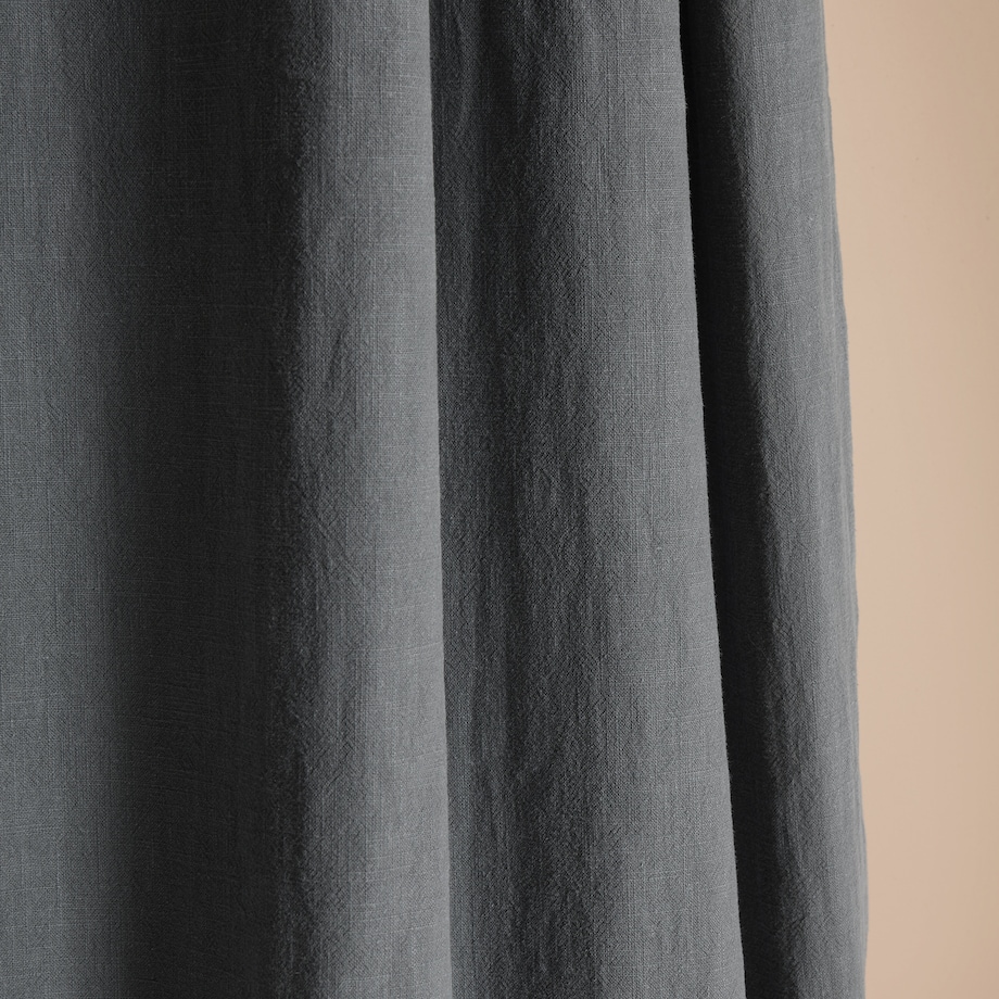 Szara zasłona z lnu na taśmie marszczącej Merida 140x250