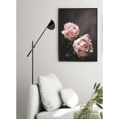 Poster Story, Plakat, Obraz - Różowe Piwonie na Ciemnym Tle, wymiary 60 x 84 cm