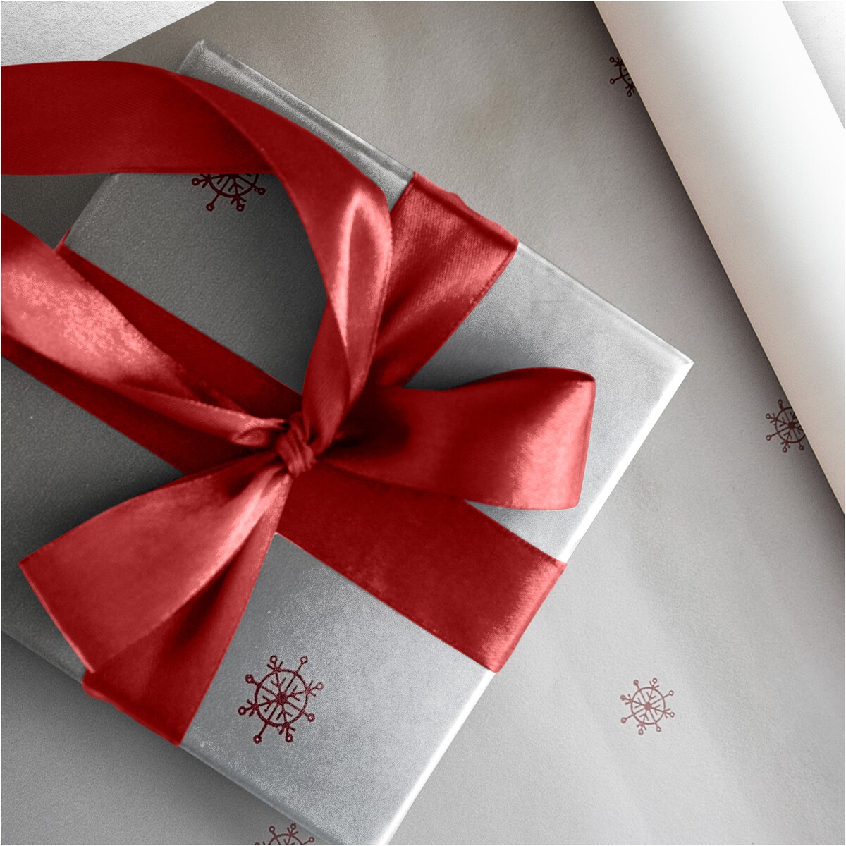 Papier Prezentowy Do Pakowania Prezentów 25 m MEGAROLKA Świąteczny Do Paczek Boże Narodzenie Ozdobny