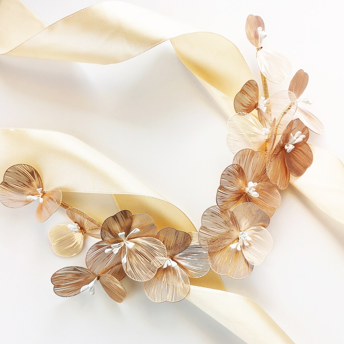 Kwiatowa gałązka złota, rose gold- modern boho