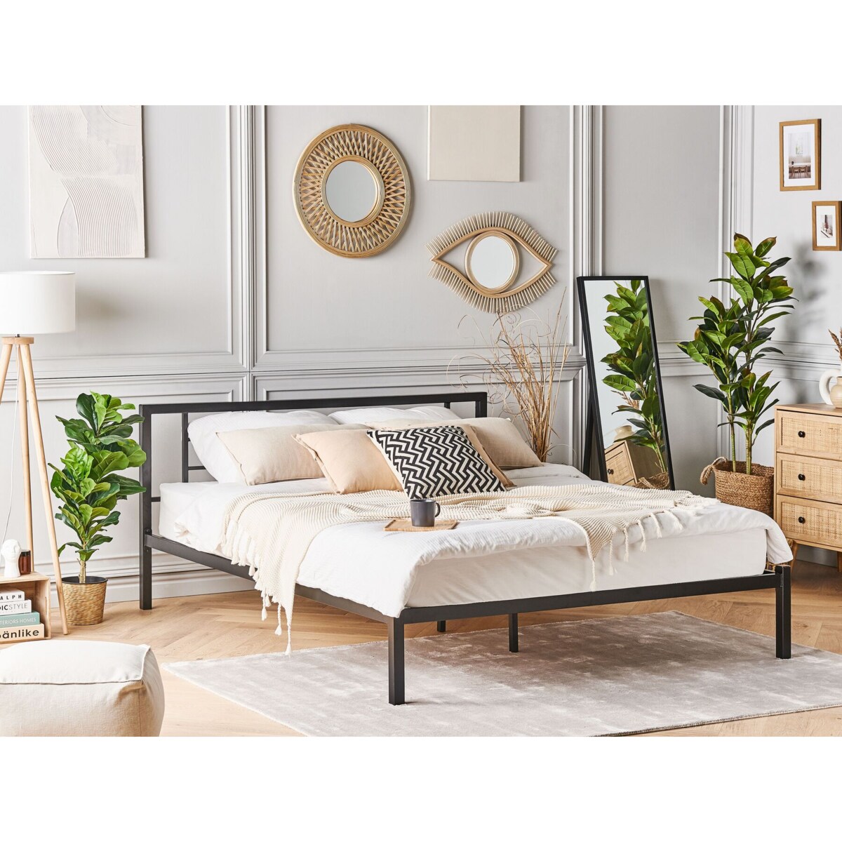 Łóżko metalowe 140 x 200 cm czarne CUSSET