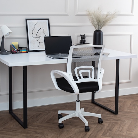 Krzesło biurowe fotel obrotowy regulowany młodzieżowy czarny