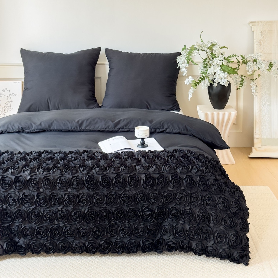 komplet pościeli "bella rosa" z aplikacją 3d róże mikrofibra 160x200 | czarny