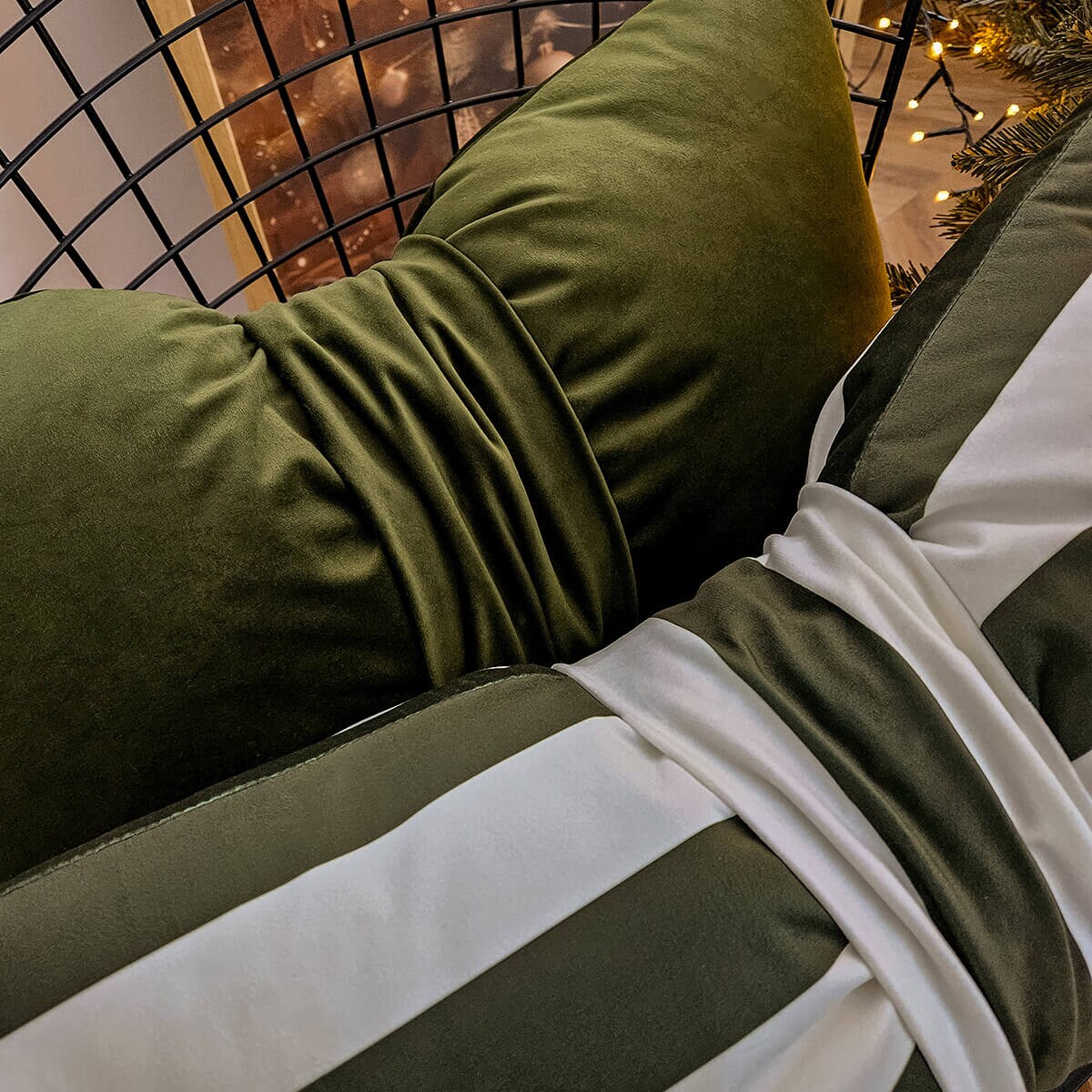 Poduszka XMAS wzór XM49 | Kokarda oliwkowa 40 x 60 cm