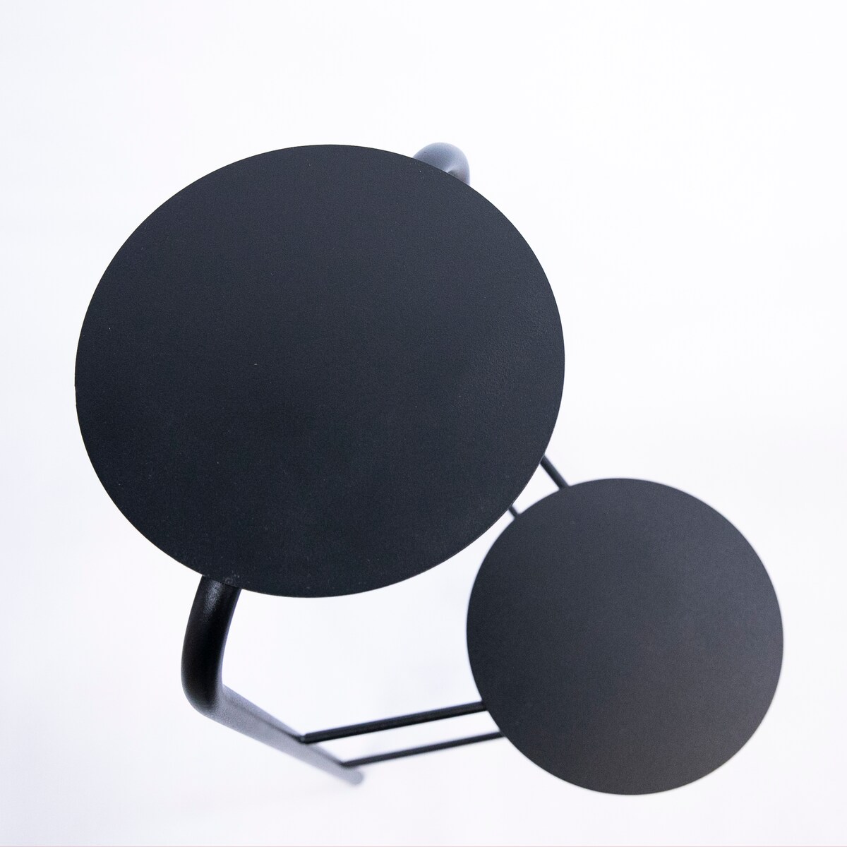 Kwietnik Mezalians czarny