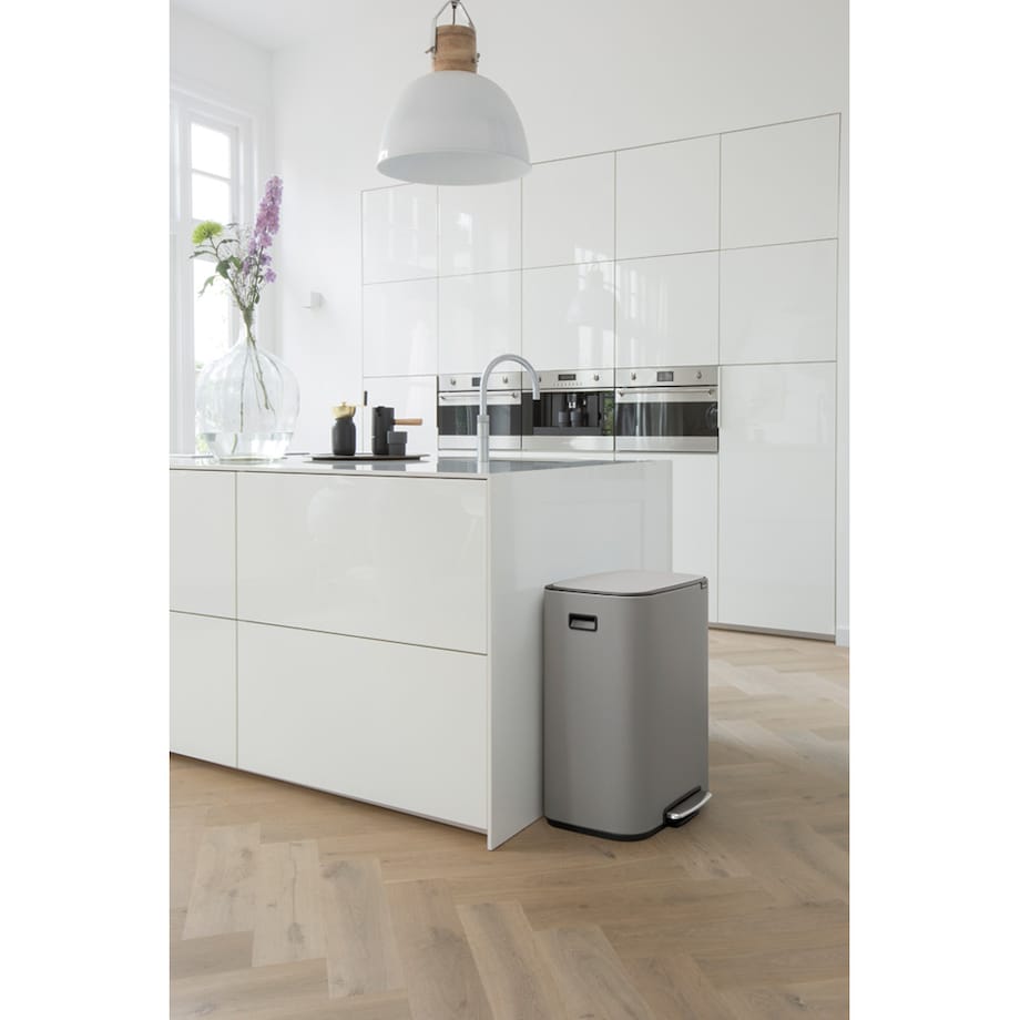 kosz na śmieci pedałowy Bo 60L mineralny szary 211348