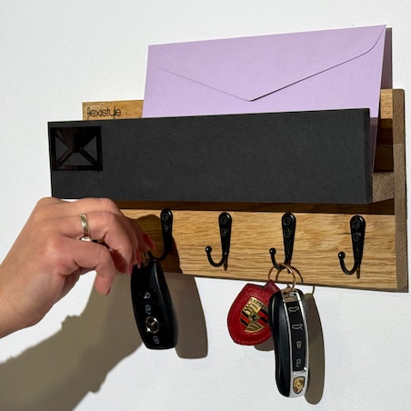 Drewniany wieszak na klucze 30cm