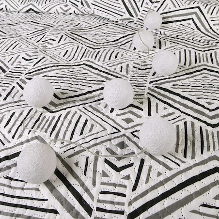 Narzuta pikowana Tarik 170x210 biało-czarna, drukowana