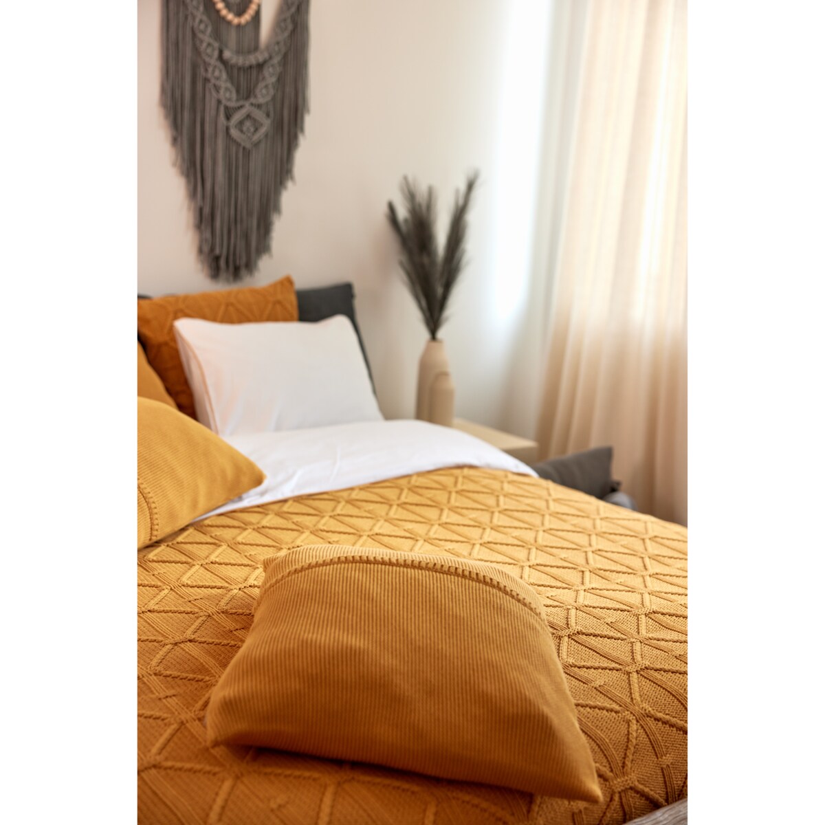 Poszewka klasyczna z przeszyciem musztardowa, 40 x 60 cm, La Manta