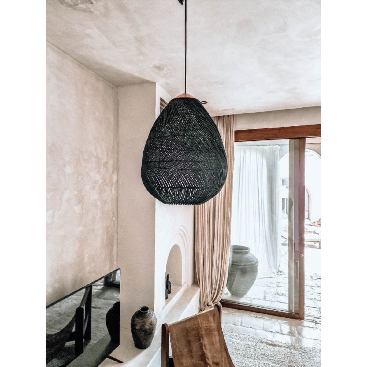 LAMPA WILLIAM CZARNA