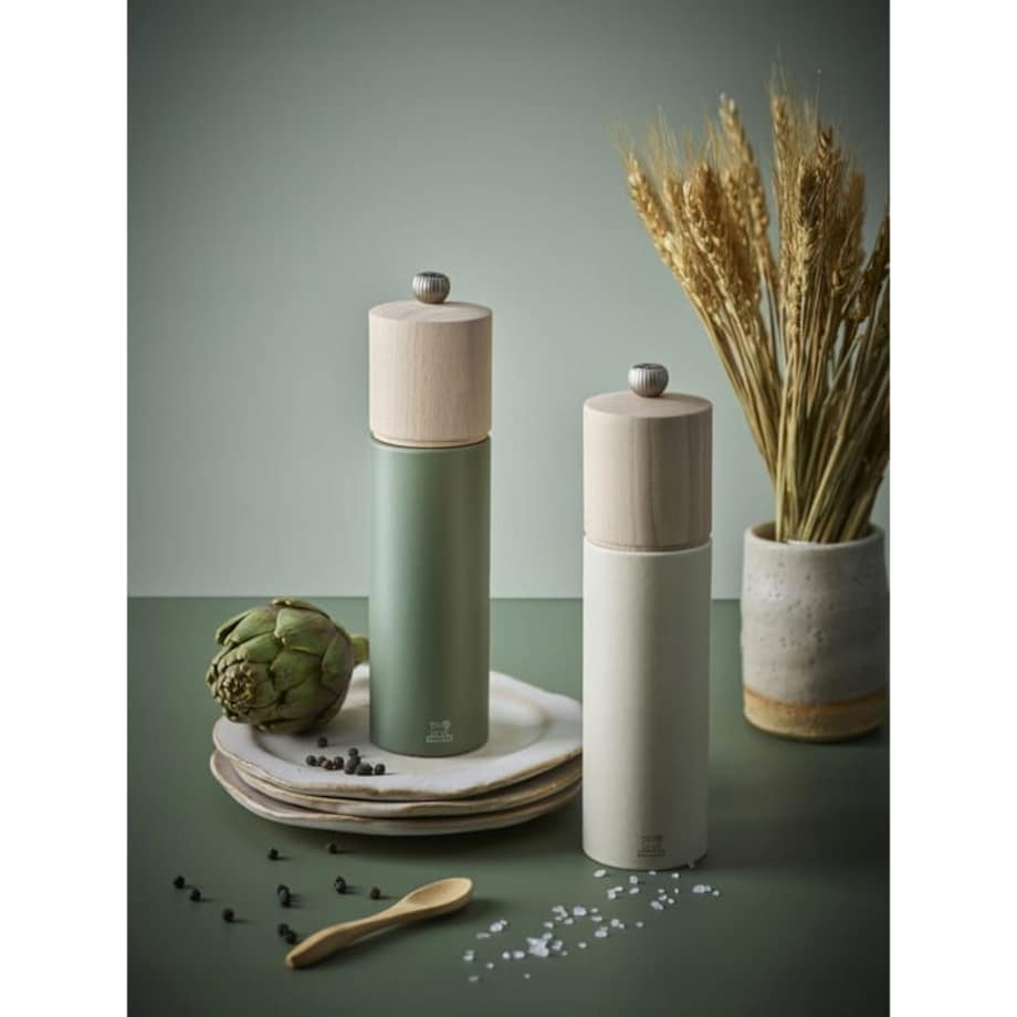 Młynek ręczny do pieprzu 21cm uniwersalny drewniany zielony pieprzniczka