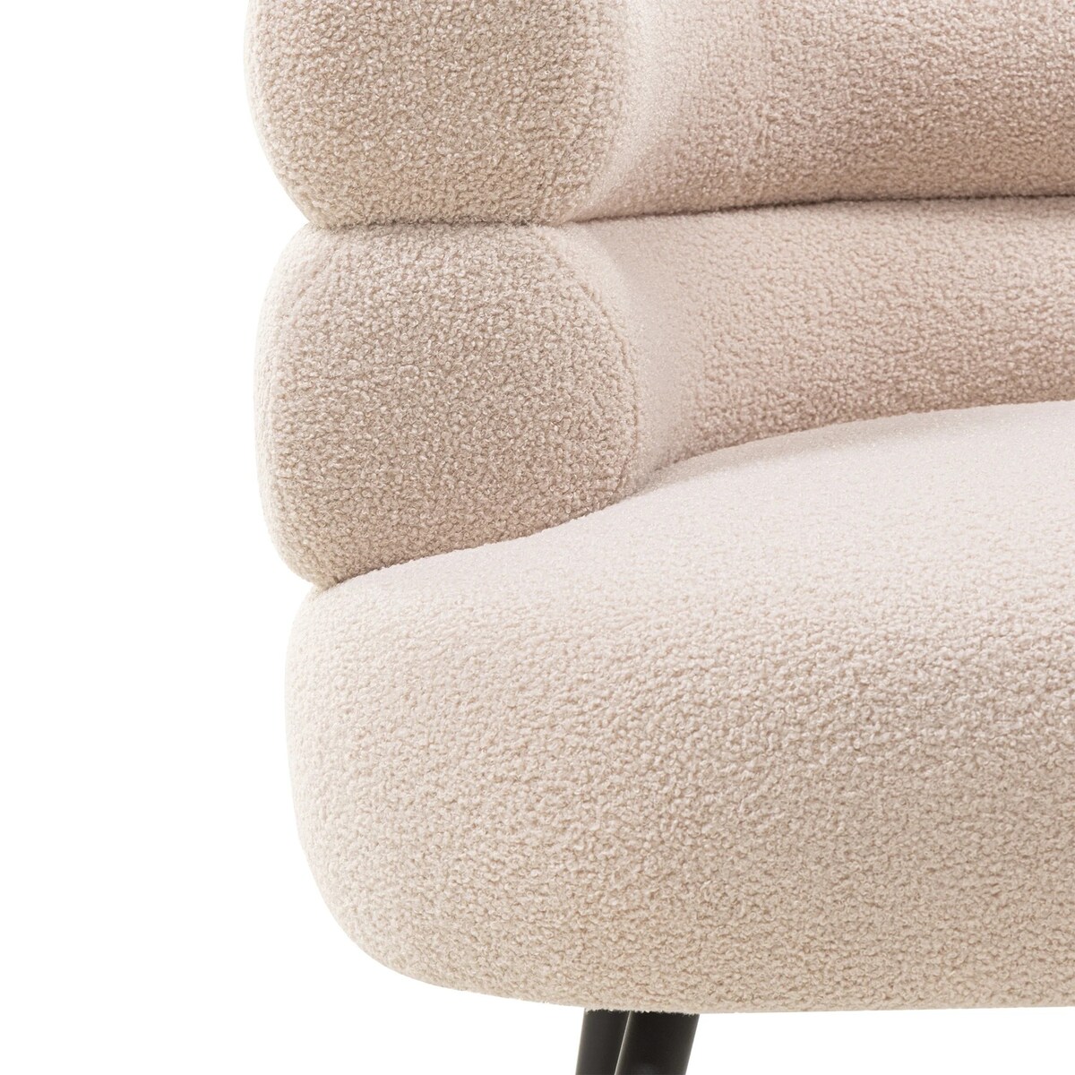 Fotel beżowy na metalowych nóżkach Hensa