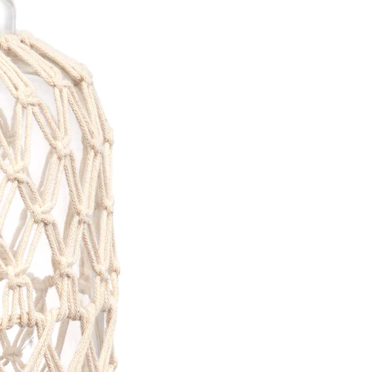 Ozdobna butelka w plecionce ze sznurka