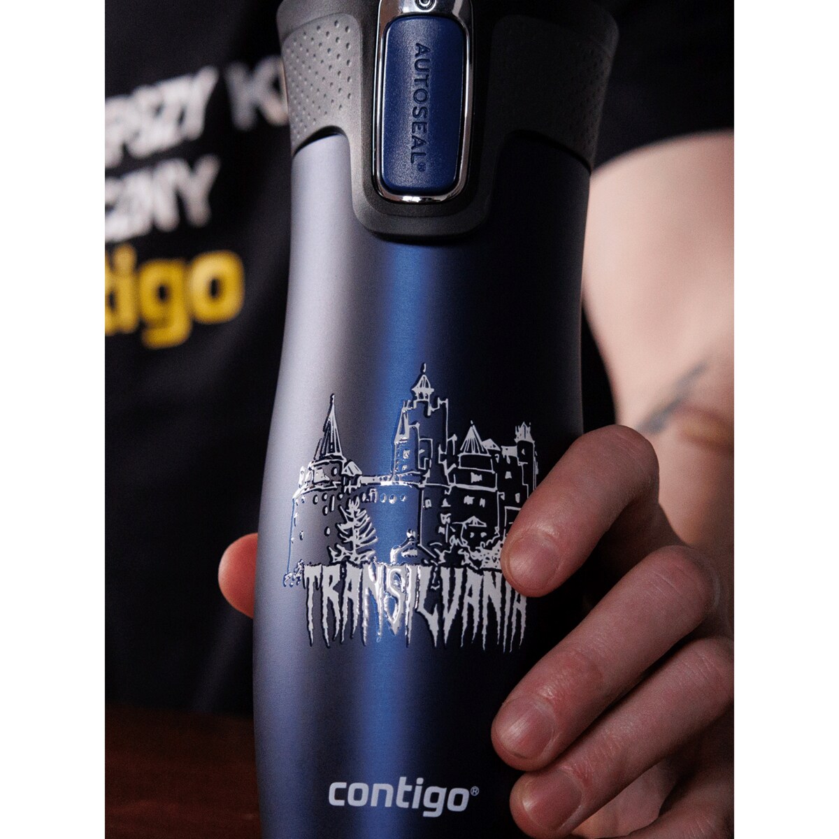 Kubek termiczny Contigo West Loop 2.0 470ml - Transylwania/ Granat mat