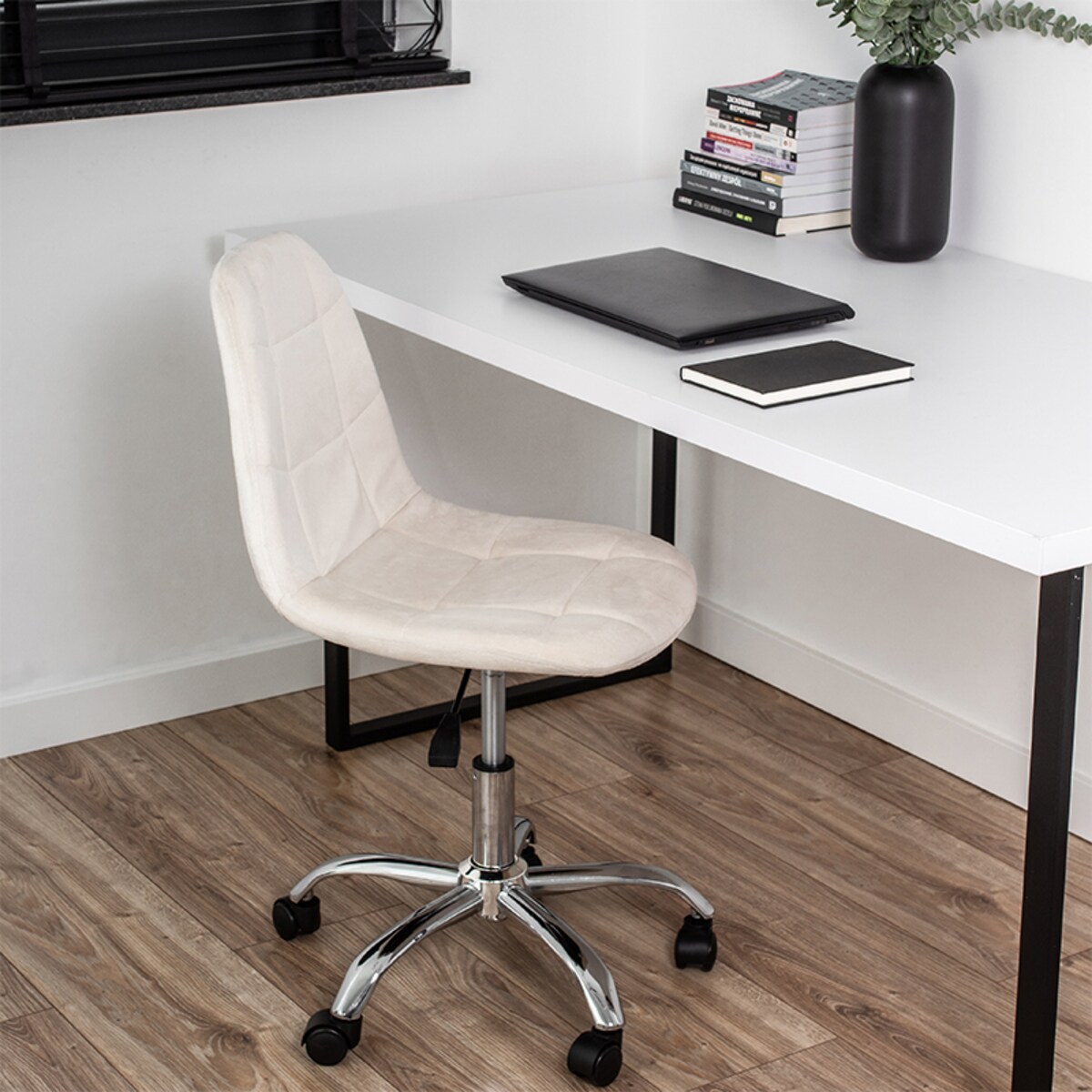 KRZESŁO BIUROWE FOTEL OBROTOWY REGULOWANY WELUROWY PIKOWANY DO BIURKA