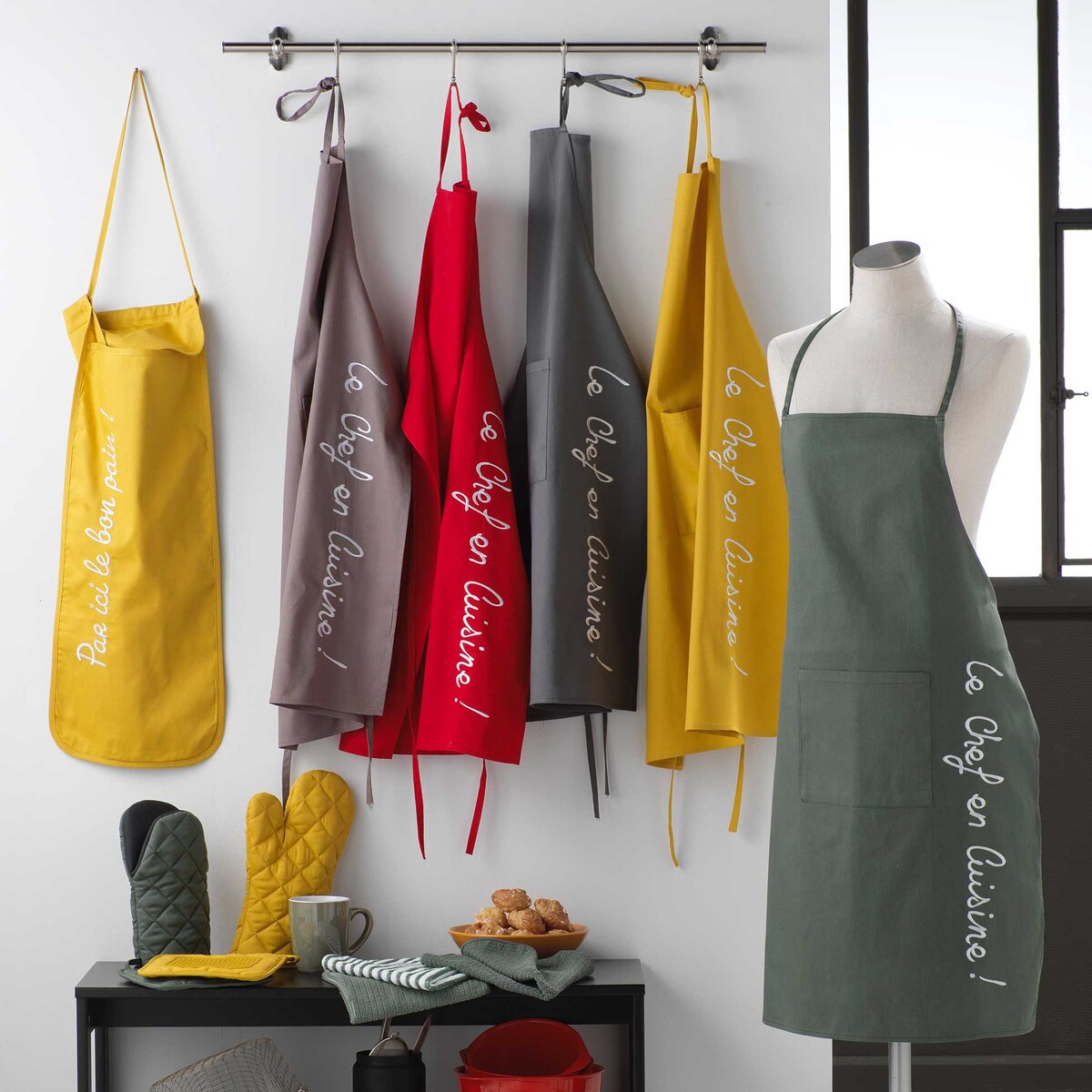 Fartuch z kieszenią, 60 x 84 cm