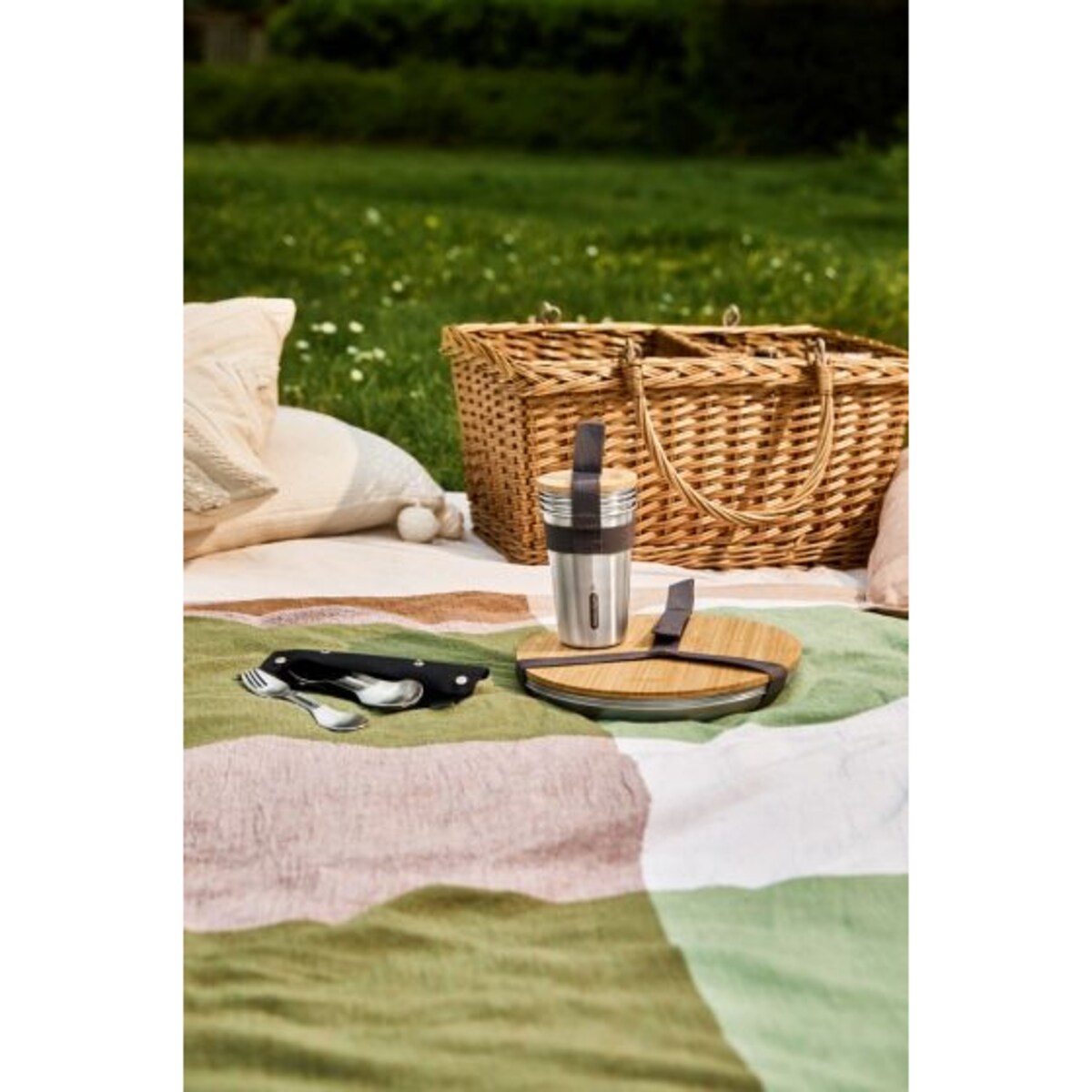 Zestaw 4 stalowych sztućców Black+Blum