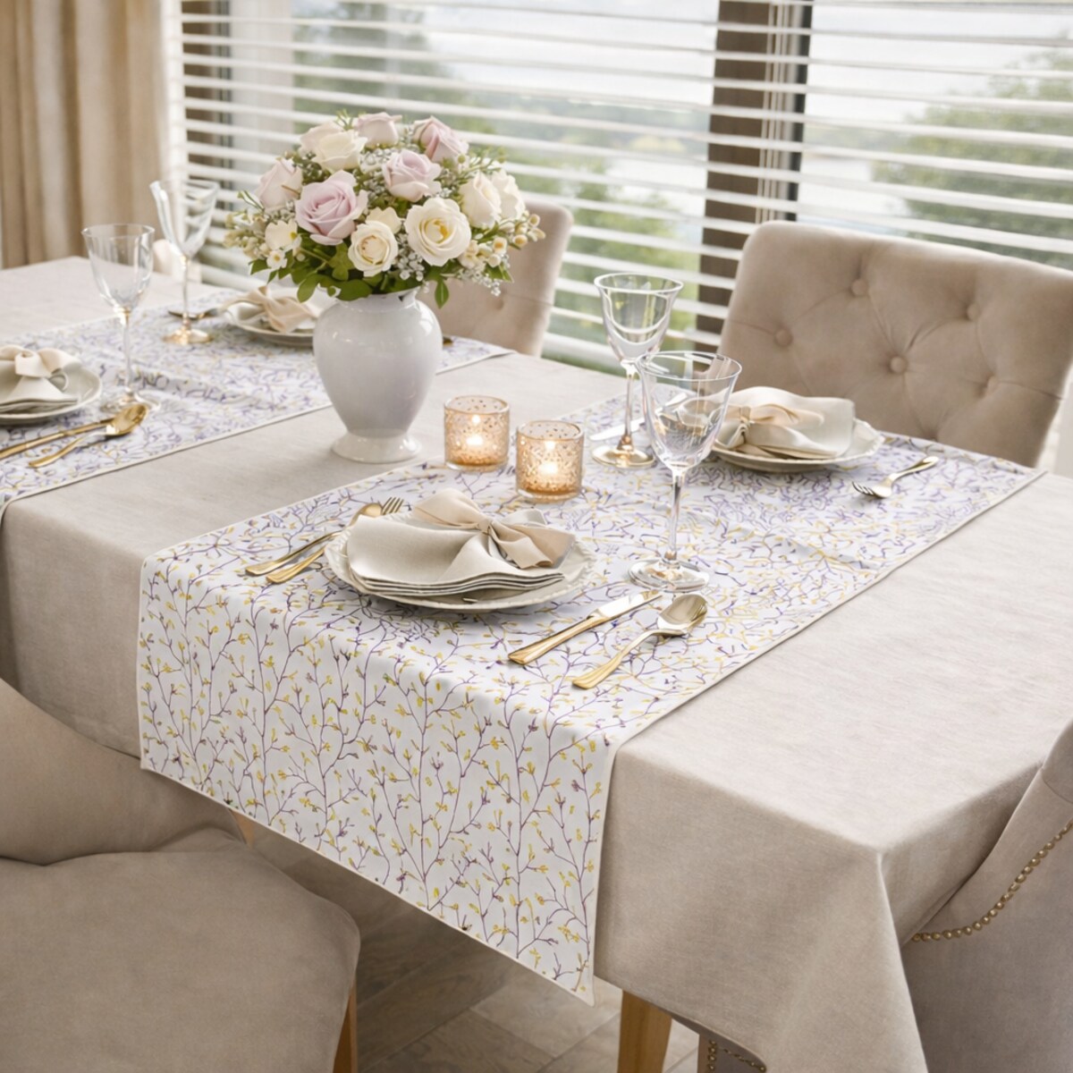 Bieżnik z motywem gałązek wierzby Purple Willow – 50 × 150 cm