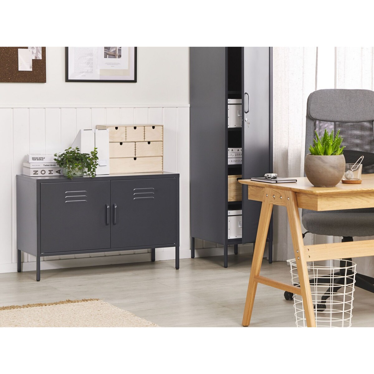 Szafka dwudrzwiowa metalowa czarna URIA