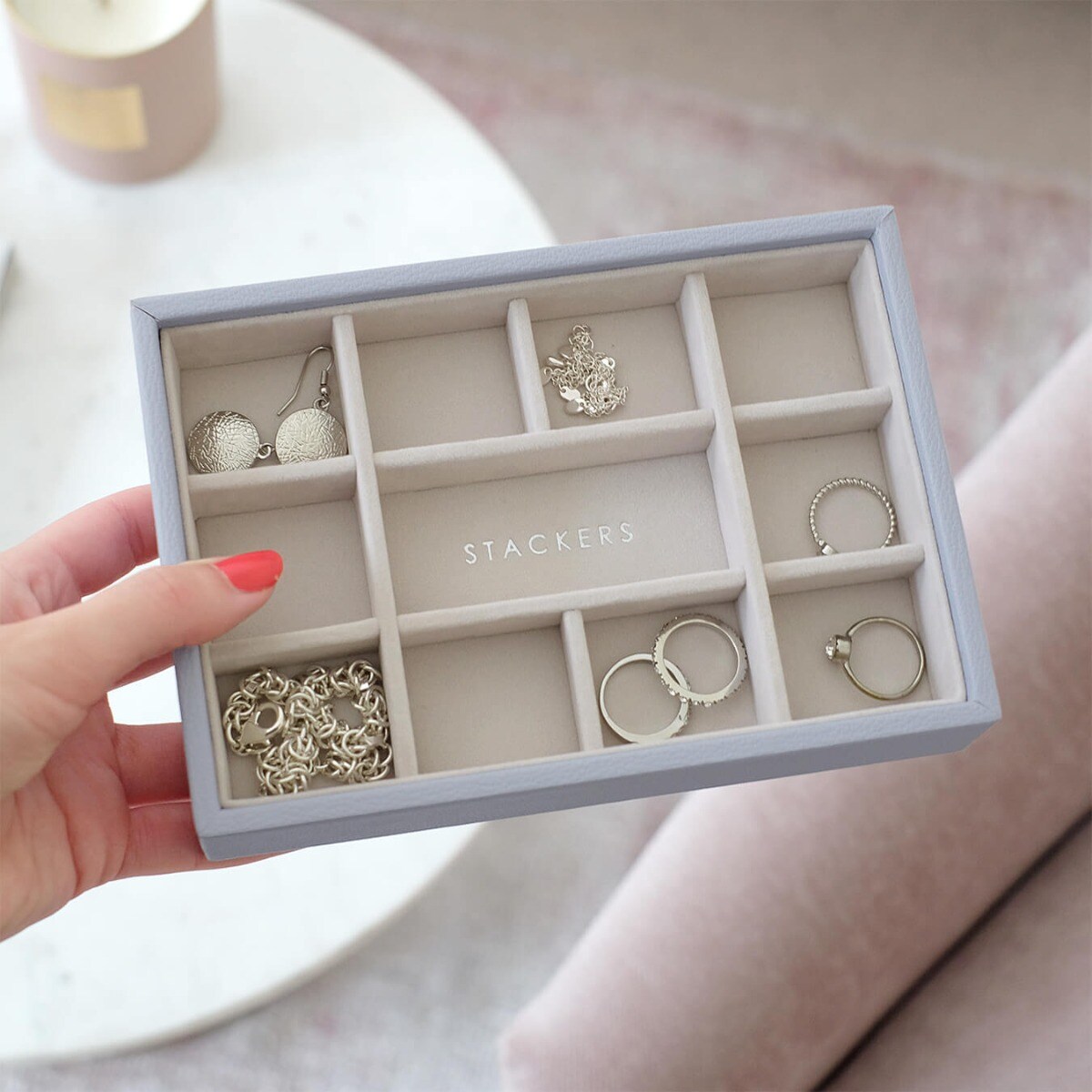 Szkatułka na biżuterię Stackers 11 komorowa mini lawendowa