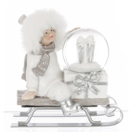 Dekoracja - dziecko na sankach ze szklaną kulą 10,5x10,5x6,5 cm