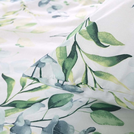 Pościel bawełniana 140x200 Silva biała z subtelnym wzorem zielonych i niebieskich liści, Cottonlove
