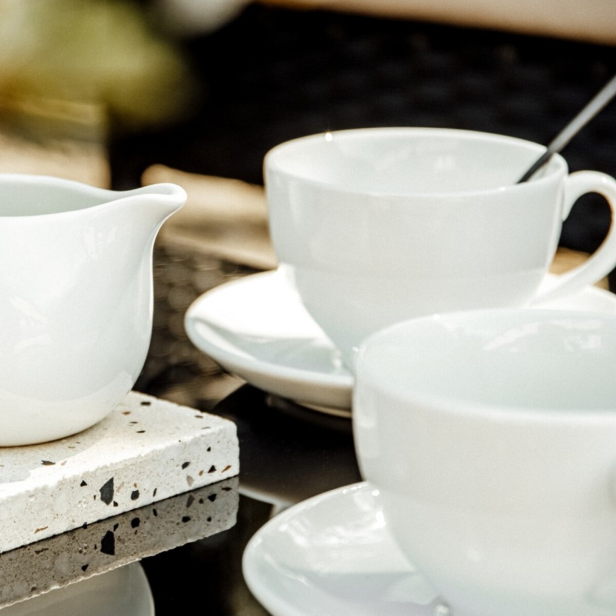 Konsimo MUSCARI Filiżanka do kawy ze spodkiem 12 szt.