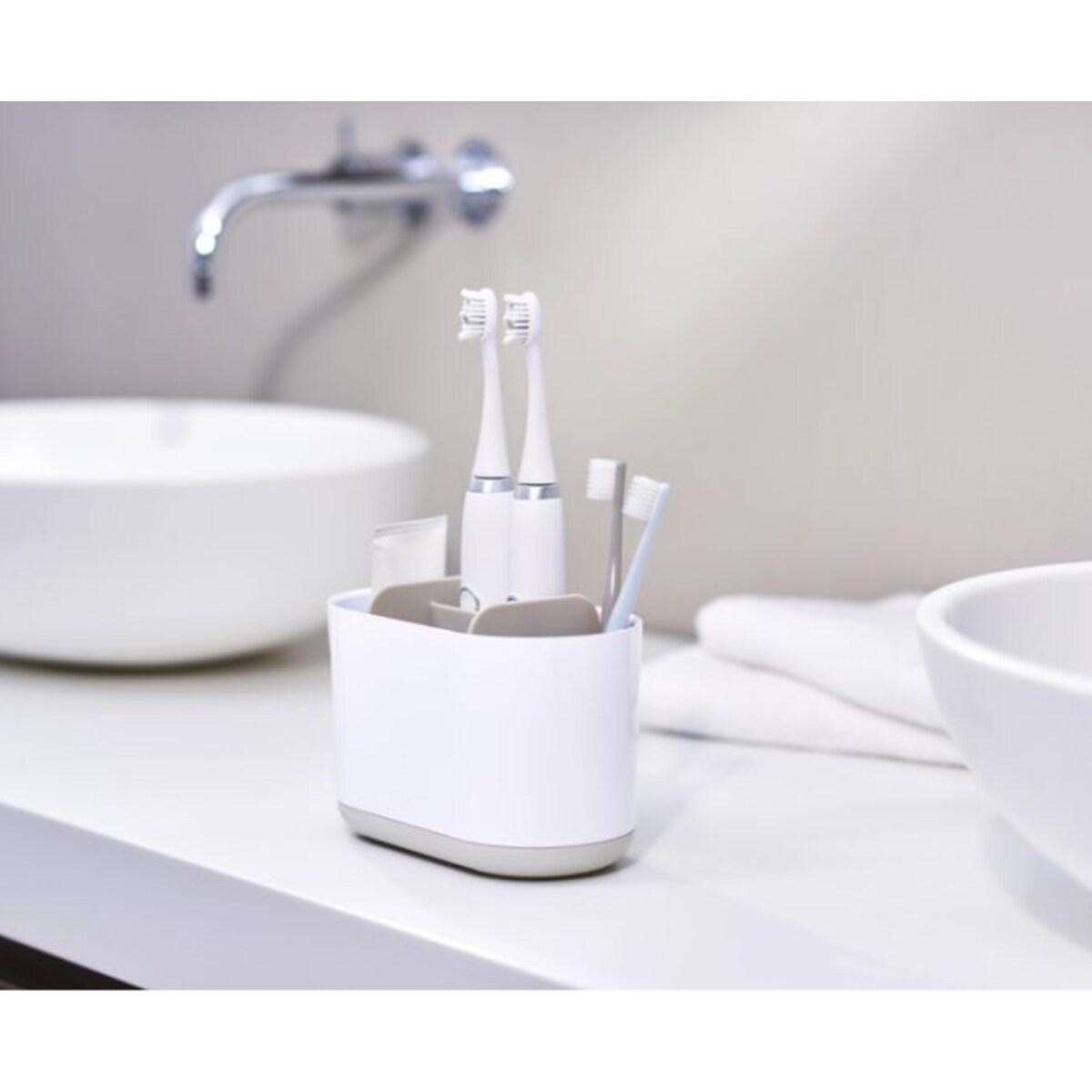 Pojemnik łazienkowy L Duo Joseph Joseph