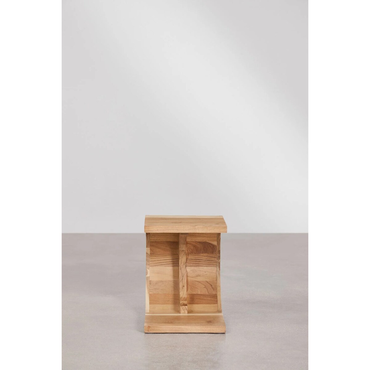 Stolik nocny z drewna mango, rustykalny Rigi 45x30 cm