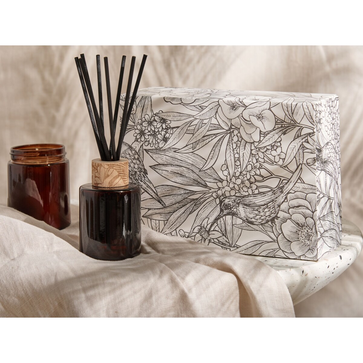 Zestaw zapachowy świeca sojowa i dyfuzor z patyczkami czekolada DARK ELEGANCE